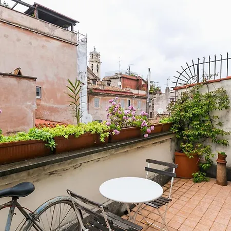 Navona Terrace Cozy Studio *